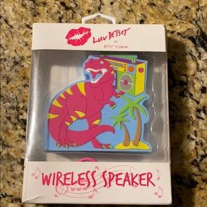 Luv Betsey by Betsey Johnson speaker